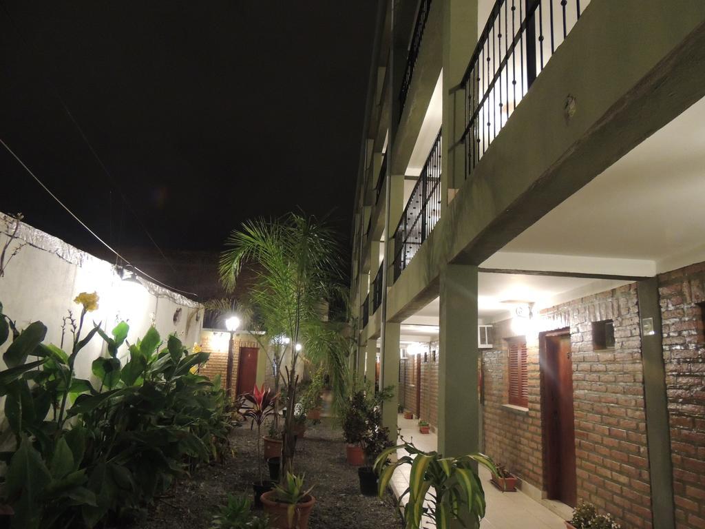 Hotel Buenos Aires Salta Exteriör bild