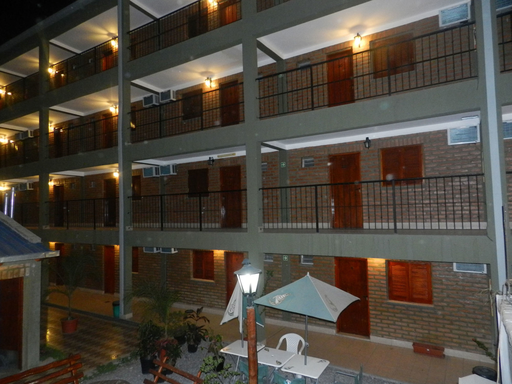 Hotel Buenos Aires Salta Exteriör bild
